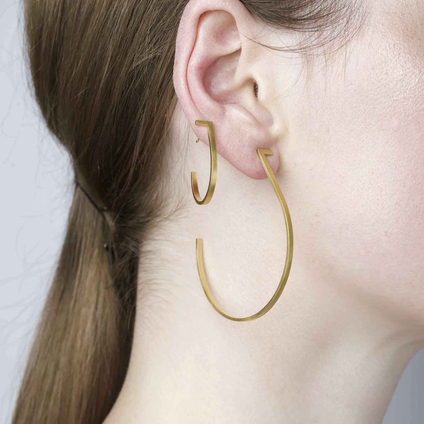 Unfinishing Line Gold hoop Earrings/Large
