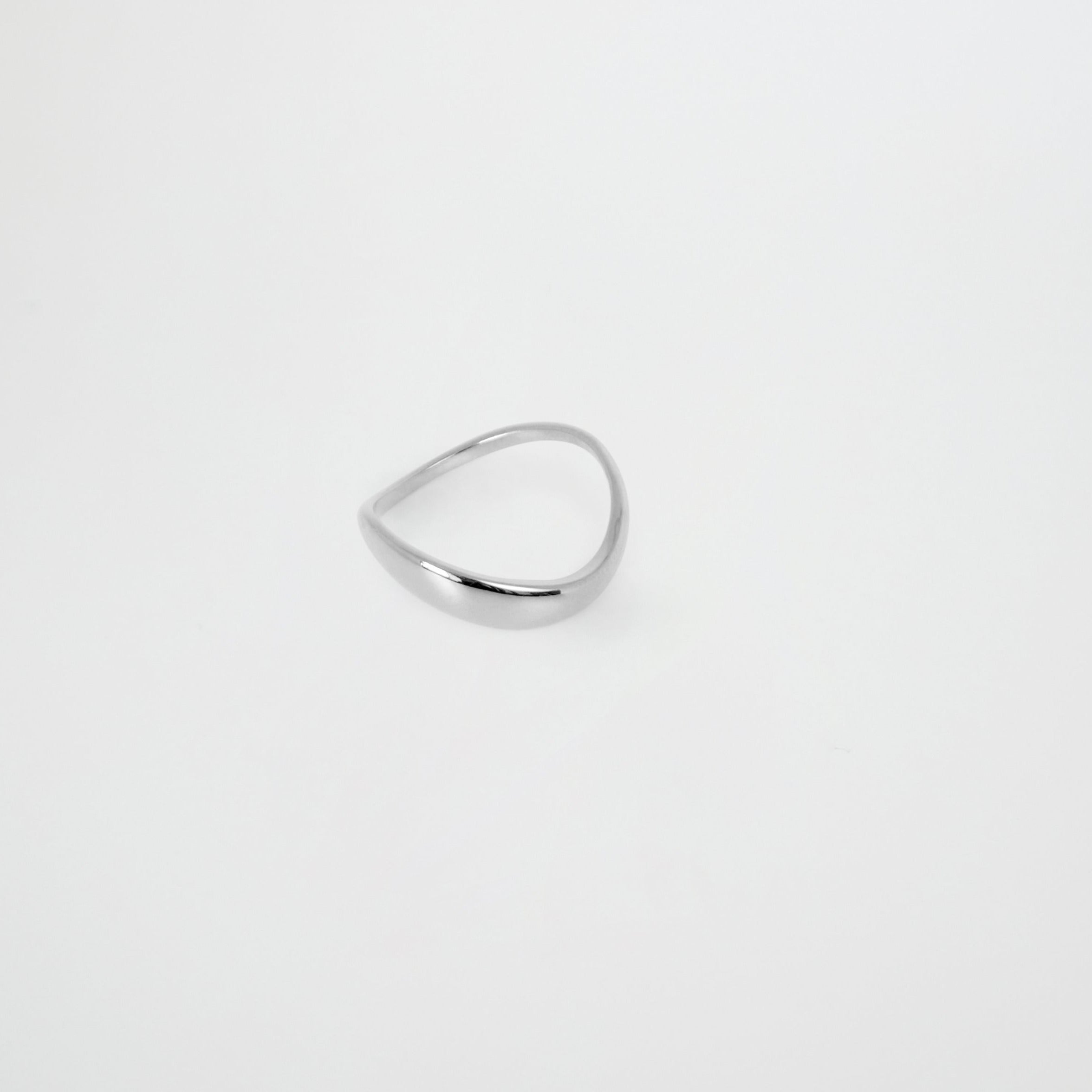 LARGE WAVE RING