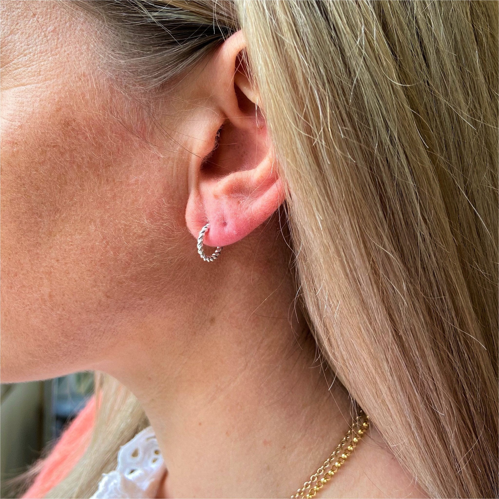 Alhambra Micro Twisted Sterling Silver Hoop Earrings-Auree Jewellery
