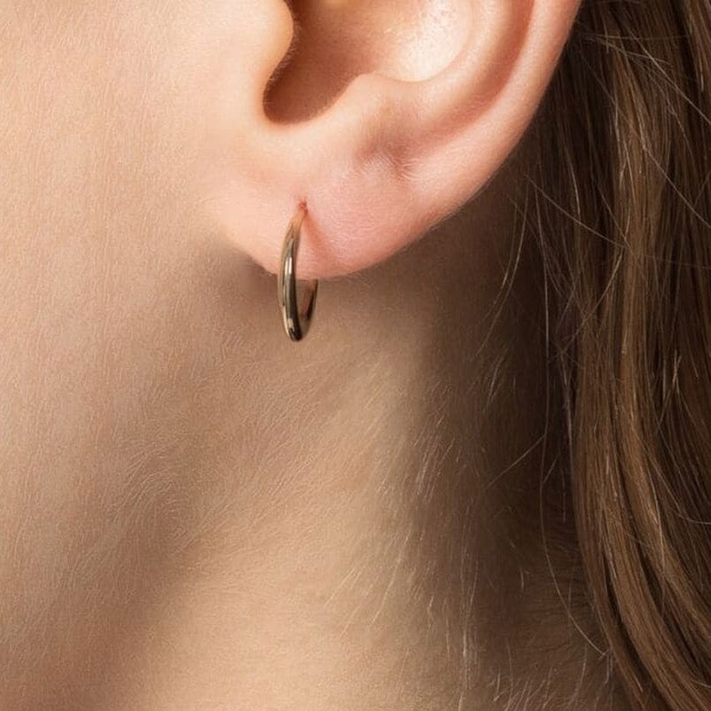 9KT YELLOW GOLD MINI CRESCENT HOOP EARRINGS