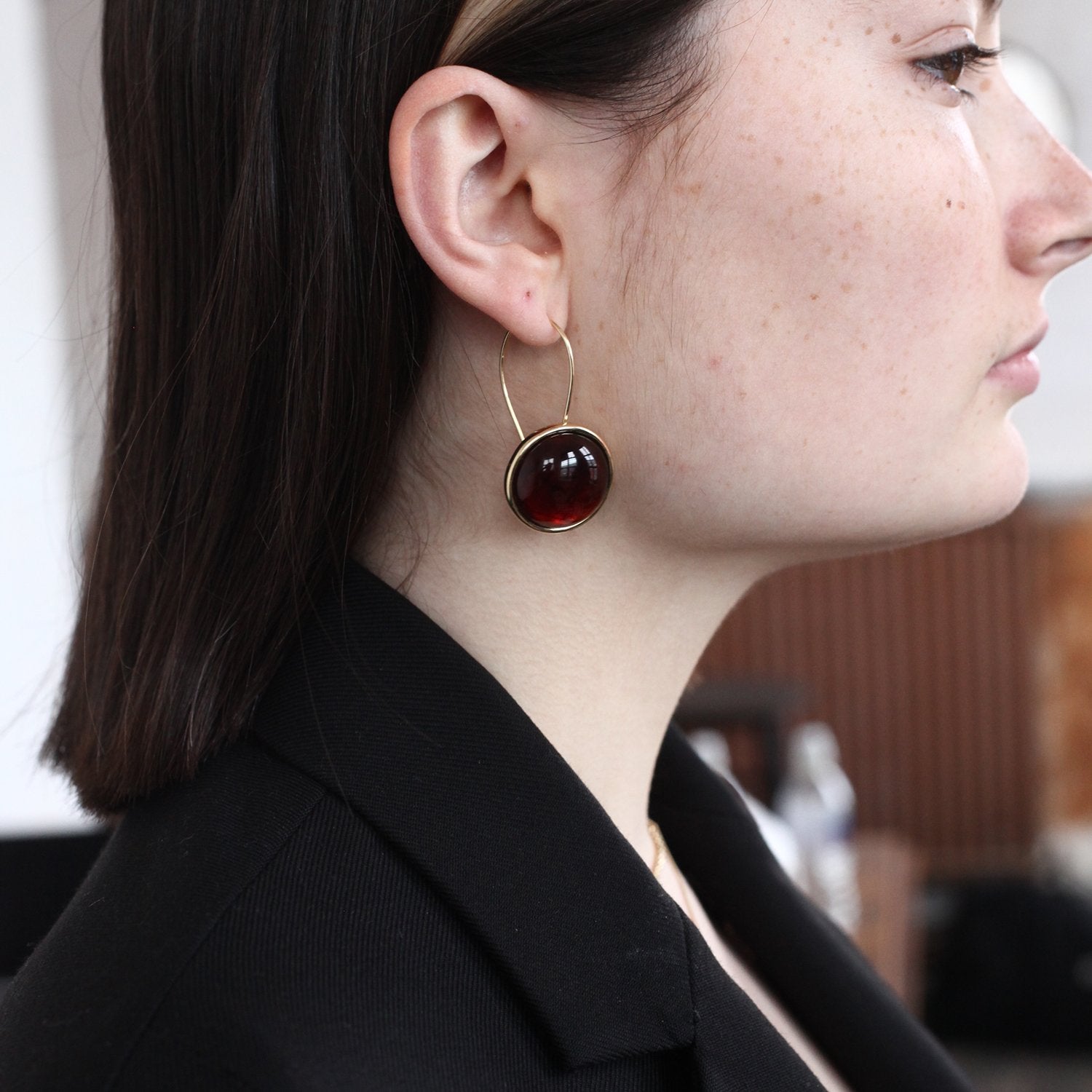 Arp Earrings Gold & Mahogany