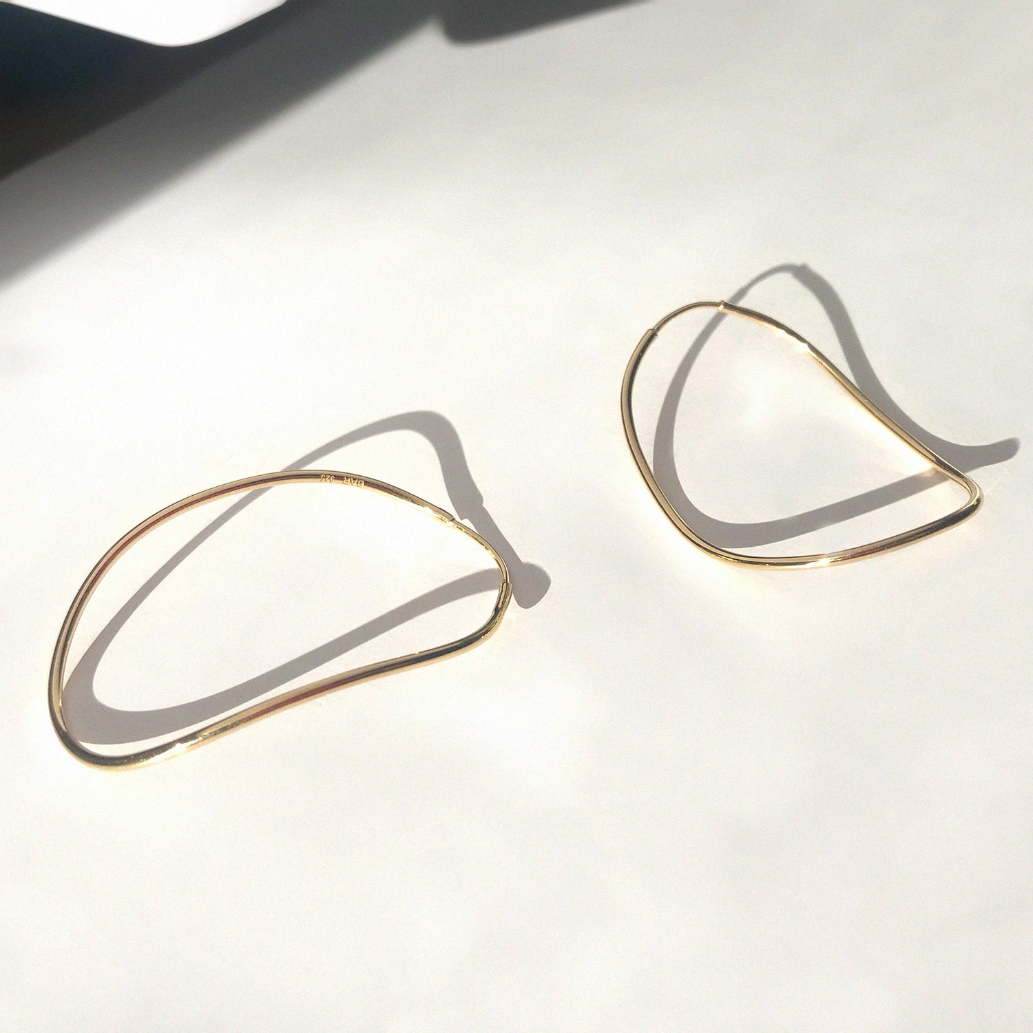 CONTOUR EARRINGS