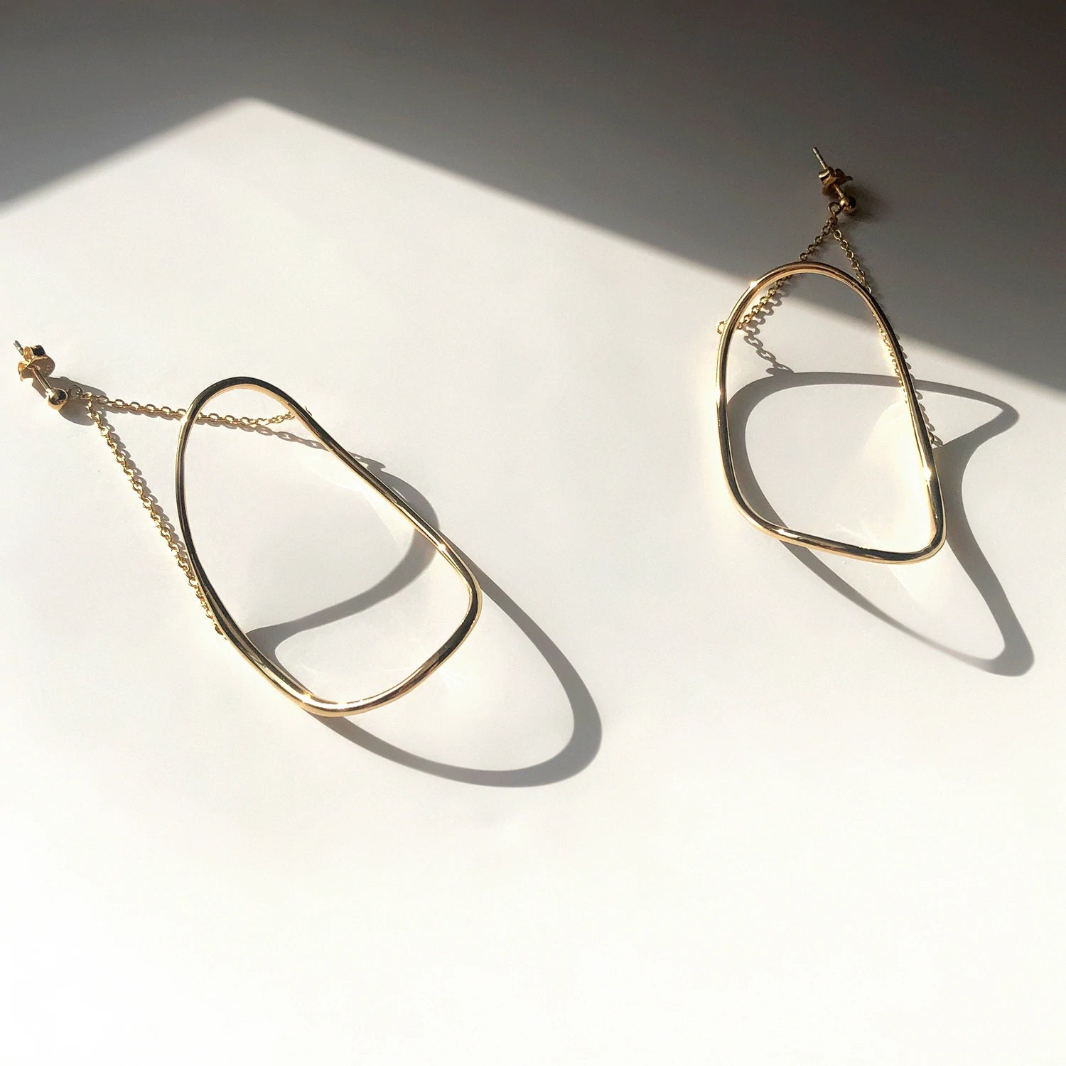GLIDE EARRINGS