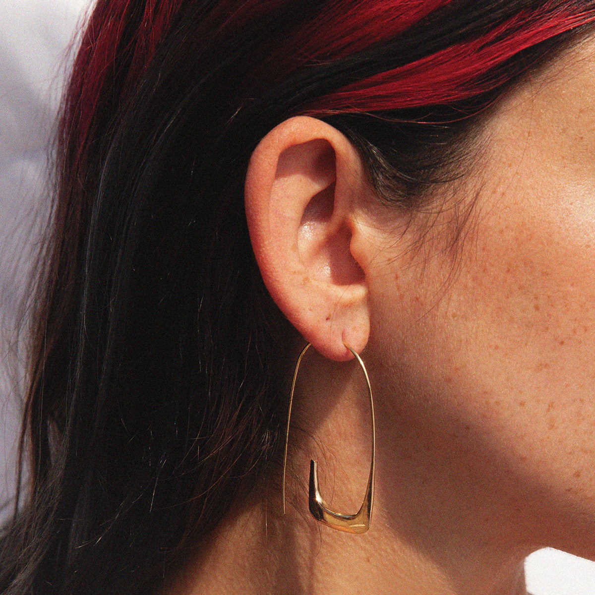 LINEA EARRINGS