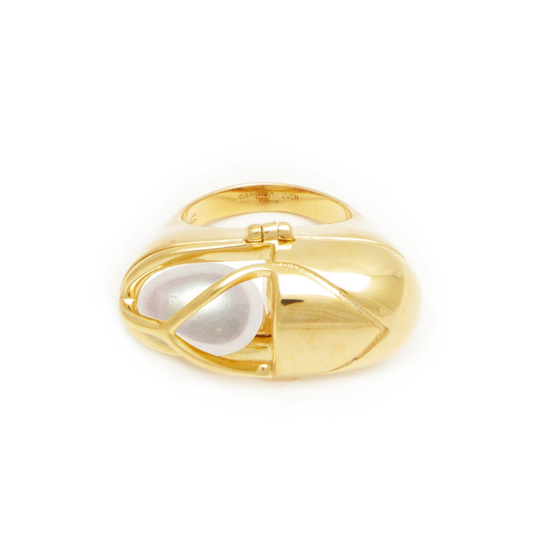 Capsule Pearl Ring Gold