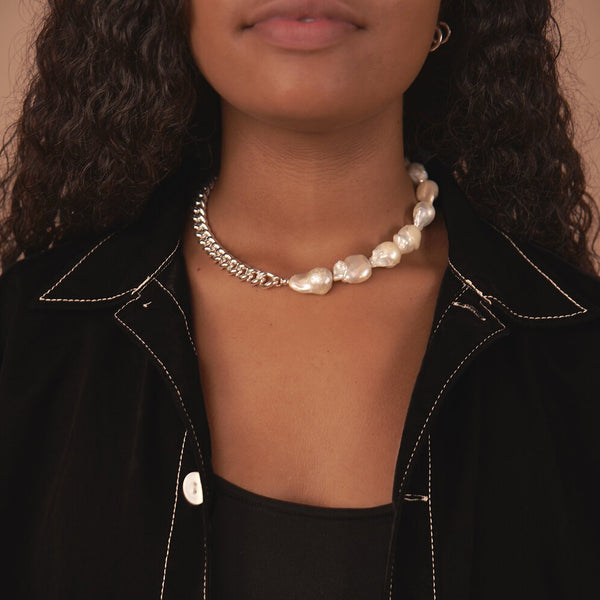 Draco Curb Chain and Baroque Pearl Necklace
