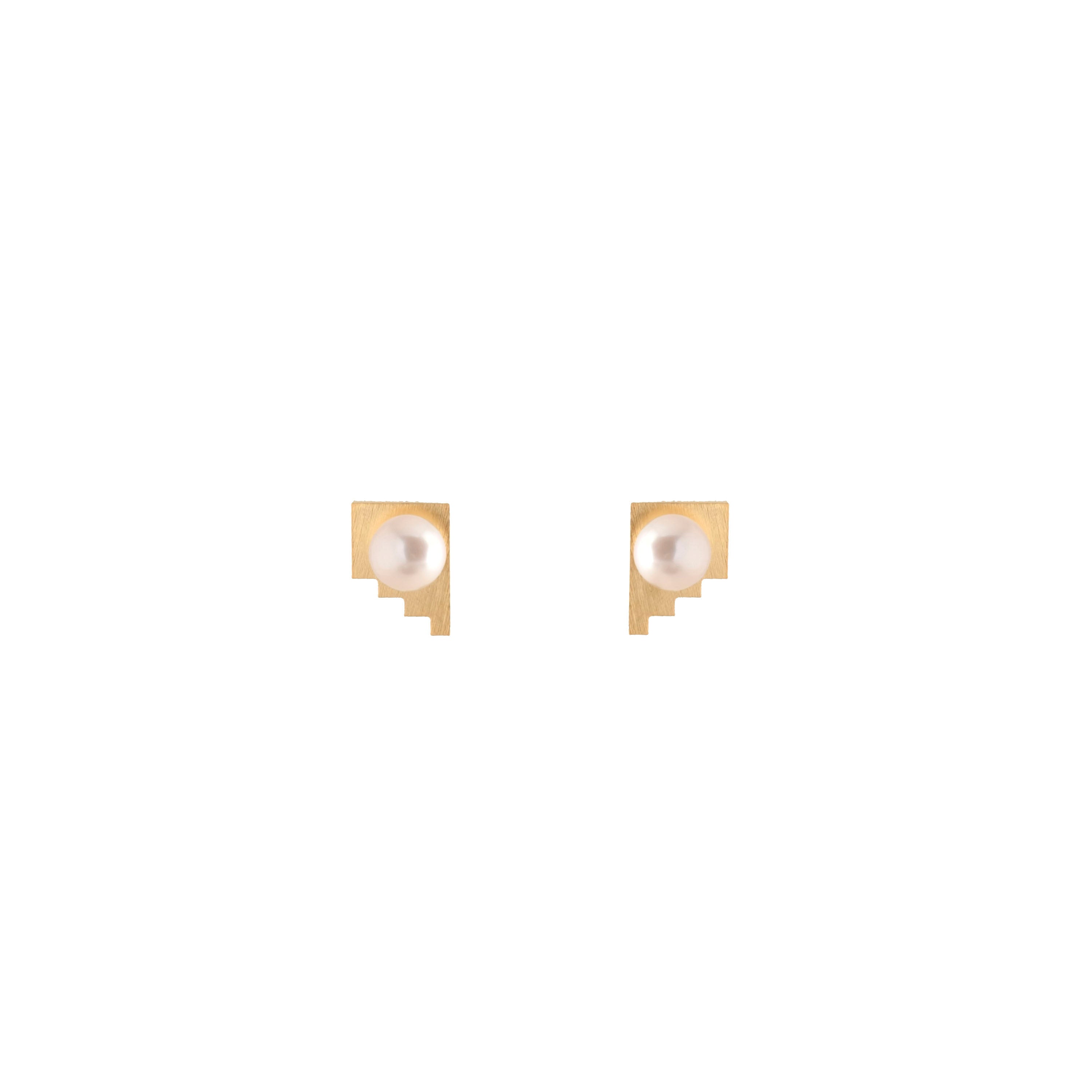 Making Marks Pattern Gold And Pearl Studs